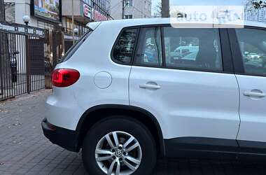 Внедорожник / Кроссовер Volkswagen Tiguan 2012 в Одессе