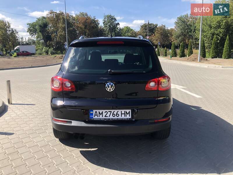 Позашляховик / Кросовер Volkswagen Tiguan 2008 в Житомирі