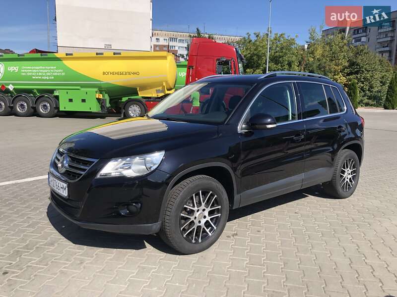 Позашляховик / Кросовер Volkswagen Tiguan 2008 в Житомирі