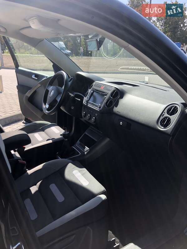 Позашляховик / Кросовер Volkswagen Tiguan 2008 в Житомирі