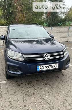 Позашляховик / Кросовер Volkswagen Tiguan 2016 в Кривому Розі