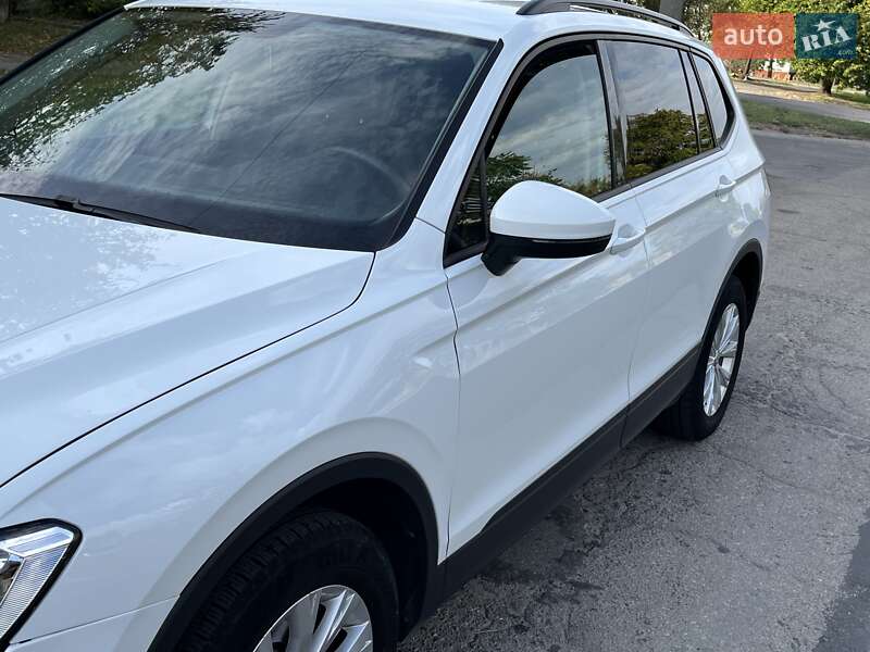 Позашляховик / Кросовер Volkswagen Tiguan 2019 в Запоріжжі