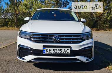 Позашляховик / Кросовер Volkswagen Tiguan 2022 в Кривому Розі