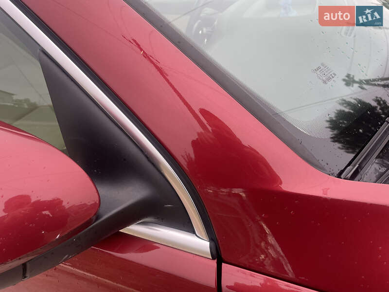 Внедорожник / Кроссовер Volkswagen Tiguan 2012 в Буче