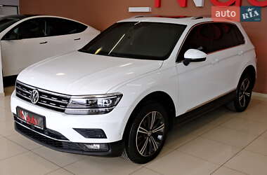 Внедорожник / Кроссовер Volkswagen Tiguan 2020 в Одессе