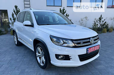 Внедорожник / Кроссовер Volkswagen Tiguan 2014 в Луцке