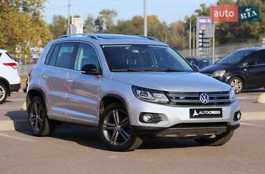 Внедорожник / Кроссовер Volkswagen Tiguan 2016 в Киеве