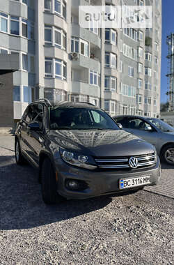 Внедорожник / Кроссовер Volkswagen Tiguan 2012 в Львове