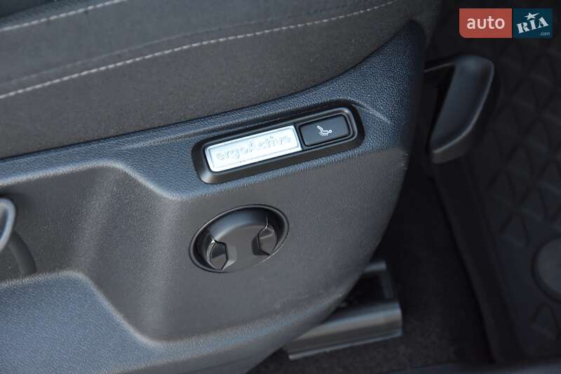 Внедорожник / Кроссовер Volkswagen Tiguan 2021 в Трускавце