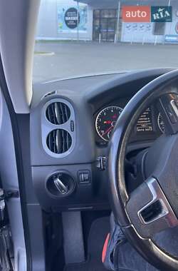 Внедорожник / Кроссовер Volkswagen Tiguan 2013 в 
