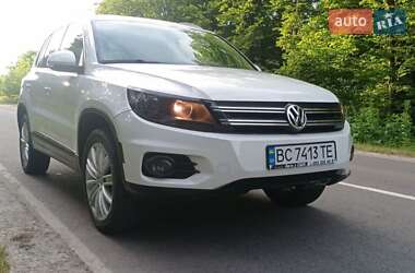 Внедорожник / Кроссовер Volkswagen Tiguan 2011 в 