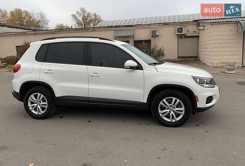 Внедорожник / Кроссовер Volkswagen Tiguan 2016 в Киеве фото 9 Внедорожник / Кроссовер Volkswagen Tiguan 2016 в Киеве