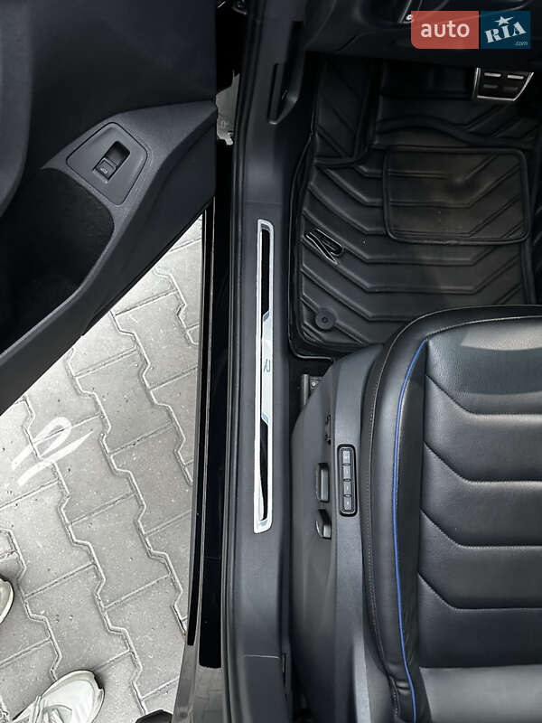 Внедорожник / Кроссовер Volkswagen Tiguan 2022 в Днепре