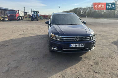 Позашляховик / Кросовер Volkswagen Tiguan 2016 в Славгороді