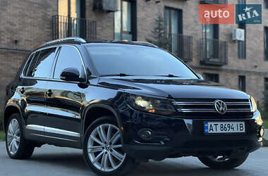 Внедорожник / Кроссовер Volkswagen Tiguan 2012 в Ивано-Франковске