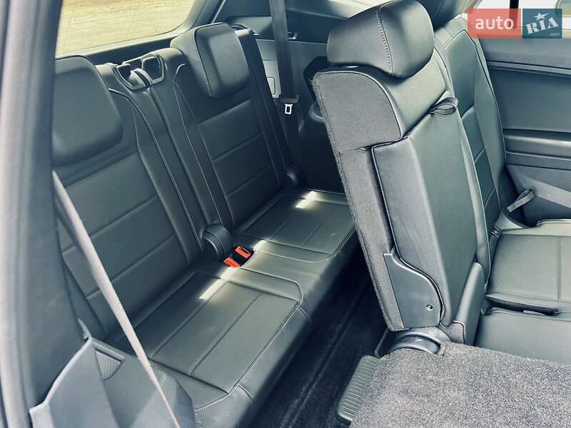 Внедорожник / Кроссовер Volkswagen Tiguan 2018 в Мукачево