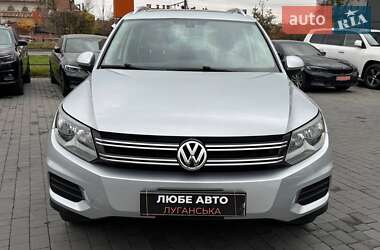 Позашляховик / Кросовер Volkswagen Tiguan 2016 в Львові