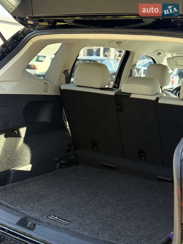 Внедорожник / Кроссовер Volkswagen Tiguan 2018 в Луцке