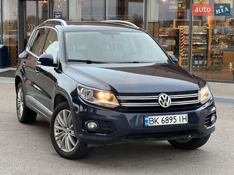 Позашляховик / Кросовер Volkswagen Tiguan 2012 в Дніпрі