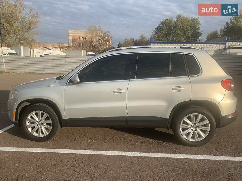 Внедорожник / Кроссовер Volkswagen Tiguan 2008 в Ровно