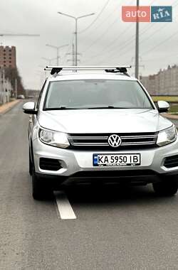 Позашляховик / Кросовер Volkswagen Tiguan 2017 в Ірпені