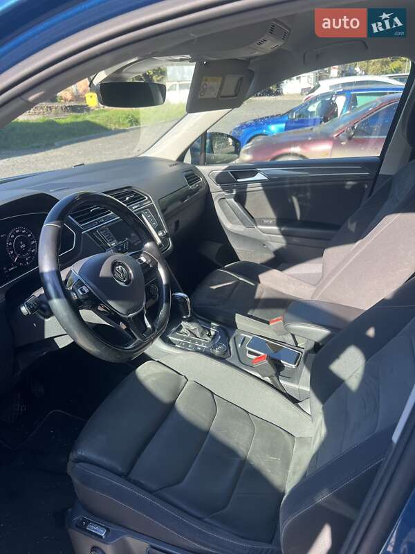 Позашляховик / Кросовер Volkswagen Tiguan 2017 в Хмельницькому