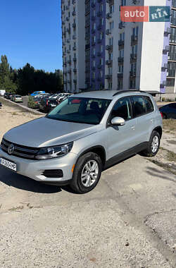 Внедорожник / Кроссовер Volkswagen Tiguan 2015 в Киеве