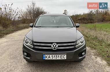 Внедорожник / Кроссовер Volkswagen Tiguan 2011 в Мироновке