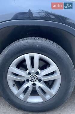 Внедорожник / Кроссовер Volkswagen Tiguan 2014 в Одессе