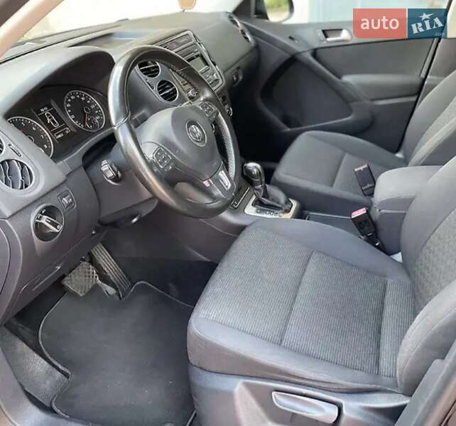 Внедорожник / Кроссовер Volkswagen Tiguan 2013 в Черкассах фото 11 Внедорожник / Кроссовер Volkswagen Tiguan 2013 в Черкассах