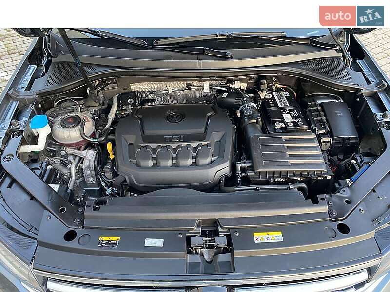 Позашляховик / Кросовер Volkswagen Tiguan 2022 в Києві