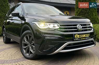 Позашляховик / Кросовер Volkswagen Tiguan 2021 в Львові