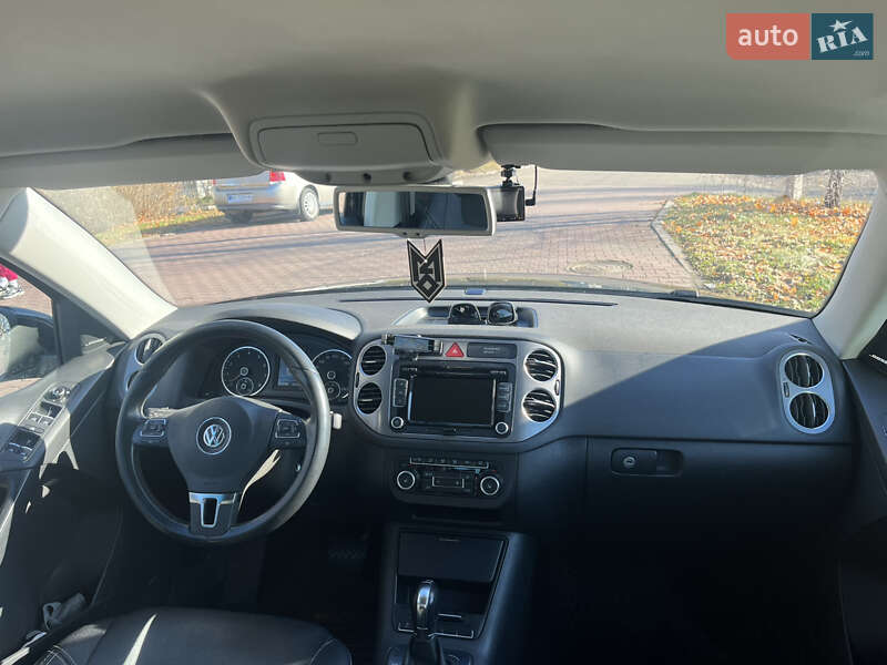 Внедорожник / Кроссовер Volkswagen Tiguan 2010 в Хмельницком фото 15 Внедорожник / Кроссовер Volkswagen Tiguan 2010 в Хмельницком