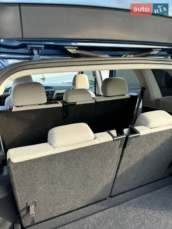 Внедорожник / Кроссовер Volkswagen Tiguan 2018 в Глыбокой