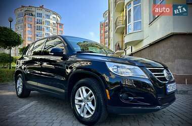 Внедорожник / Кроссовер Volkswagen Tiguan 2011 в Ивано-Франковске