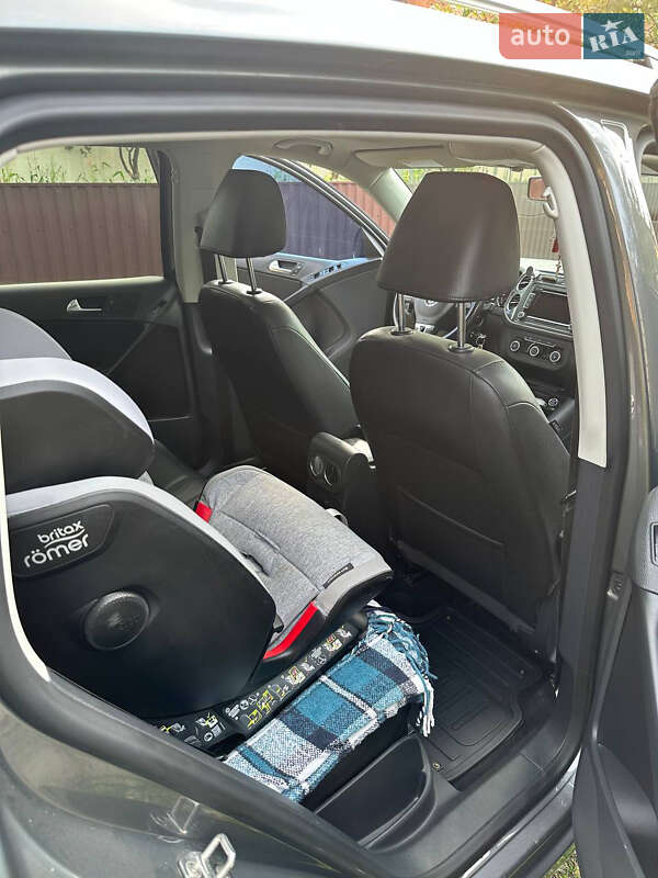 Внедорожник / Кроссовер Volkswagen Tiguan 2012 в Ивано-Франковске фото 21 Внедорожник / Кроссовер Volkswagen Tiguan 2012 в Ивано-Франковске