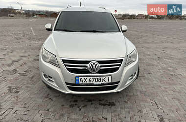 Внедорожник / Кроссовер Volkswagen Tiguan 2009 в Харькове