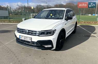 Внедорожник / Кроссовер Volkswagen Tiguan 2019 в Ивано-Франковске