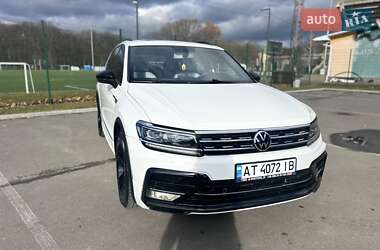 Внедорожник / Кроссовер Volkswagen Tiguan 2019 в Ивано-Франковске