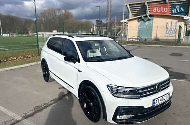 Внедорожник / Кроссовер Volkswagen Tiguan 2019 в Ивано-Франковске