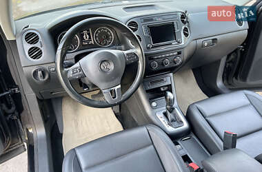 Внедорожник / Кроссовер Volkswagen Tiguan 2016 в Каменке