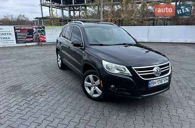 Внедорожник / Кроссовер Volkswagen Tiguan 2010 в Виннице