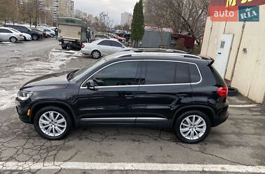 Внедорожник / Кроссовер Volkswagen Tiguan 2013 в Буче