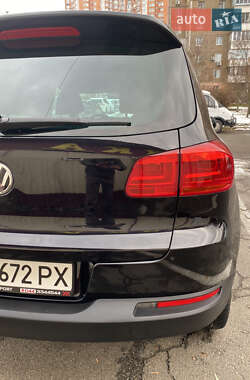 Внедорожник / Кроссовер Volkswagen Tiguan 2013 в Буче