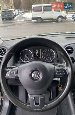 Внедорожник / Кроссовер Volkswagen Tiguan 2013 в Буче