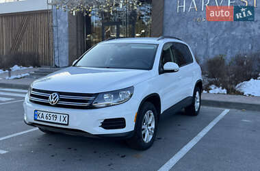 Внедорожник / Кроссовер Volkswagen Tiguan 2015 в Киеве