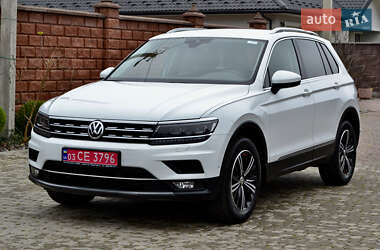 Внедорожник / Кроссовер Volkswagen Tiguan 2018 в Ровно