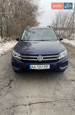 Внедорожник / Кроссовер Volkswagen Tiguan 2014 в Киеве