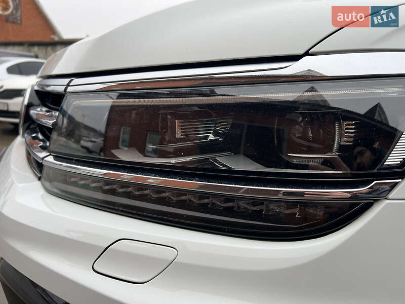 Внедорожник / Кроссовер Volkswagen Tiguan 2018 в Бердичеве