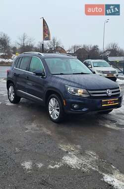 Внедорожник / Кроссовер Volkswagen Tiguan 2012 в Казатине